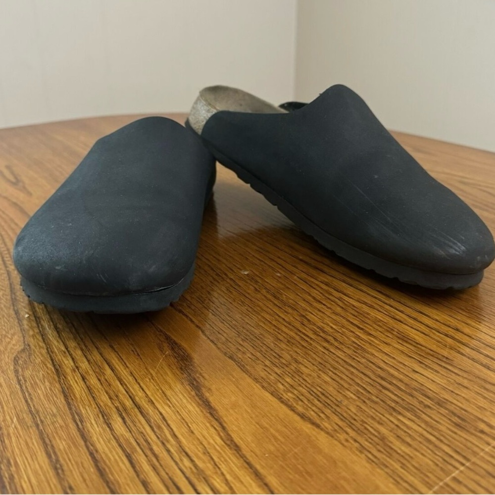 Birki clogs - women’s size 8/black